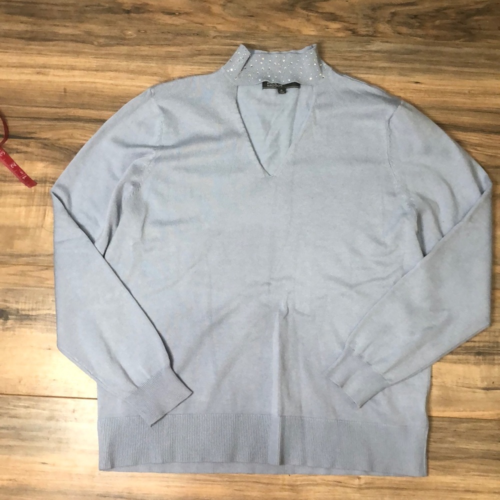 89th and Madison mock jeweled turtleneck sz XL